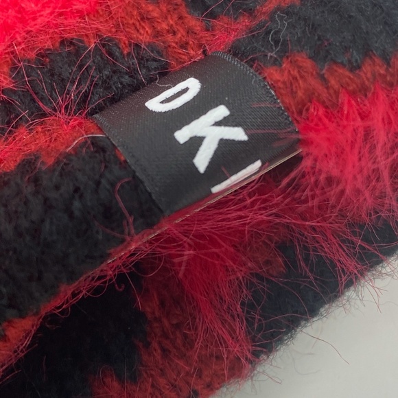DKNY Womens Fuzzy Knit Scarf and Beanie Hat Set Red Black Animal Print - Picture 5 of 11